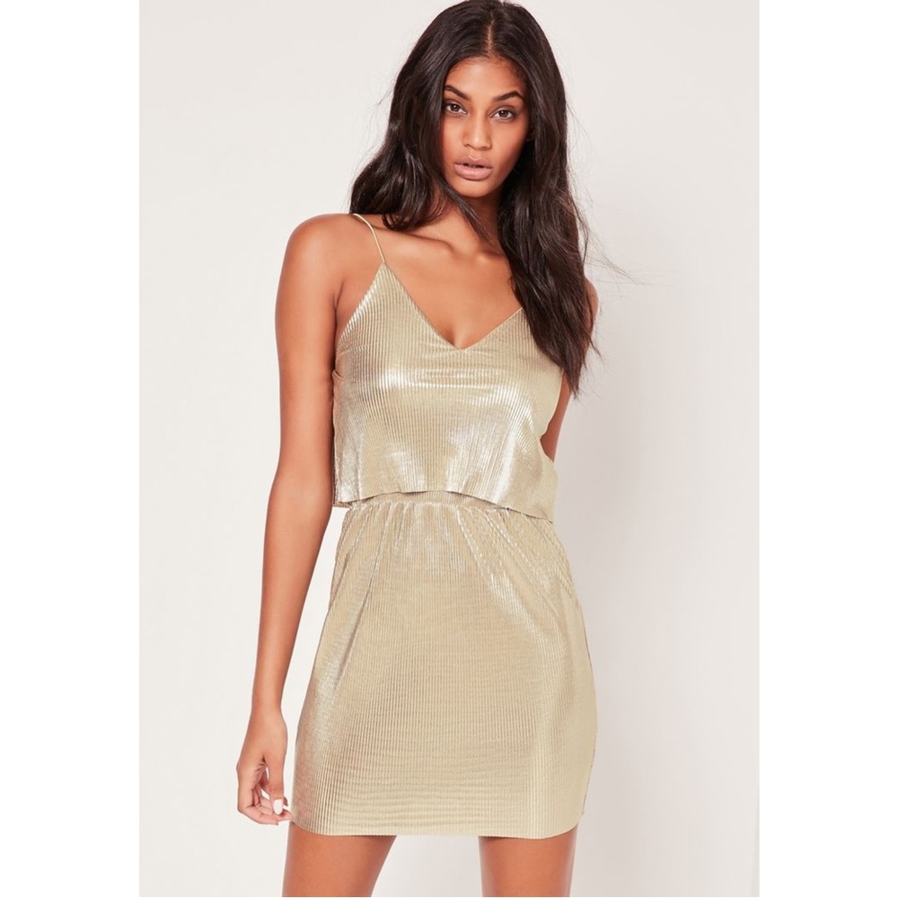 Missguided Gold Layered Pleated Shift Dress
